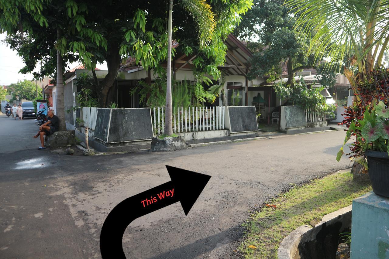 Kembar Guesthouse Yogyakarta Ngoại thất bức ảnh